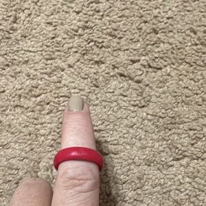 Elegant Red Women's Ring